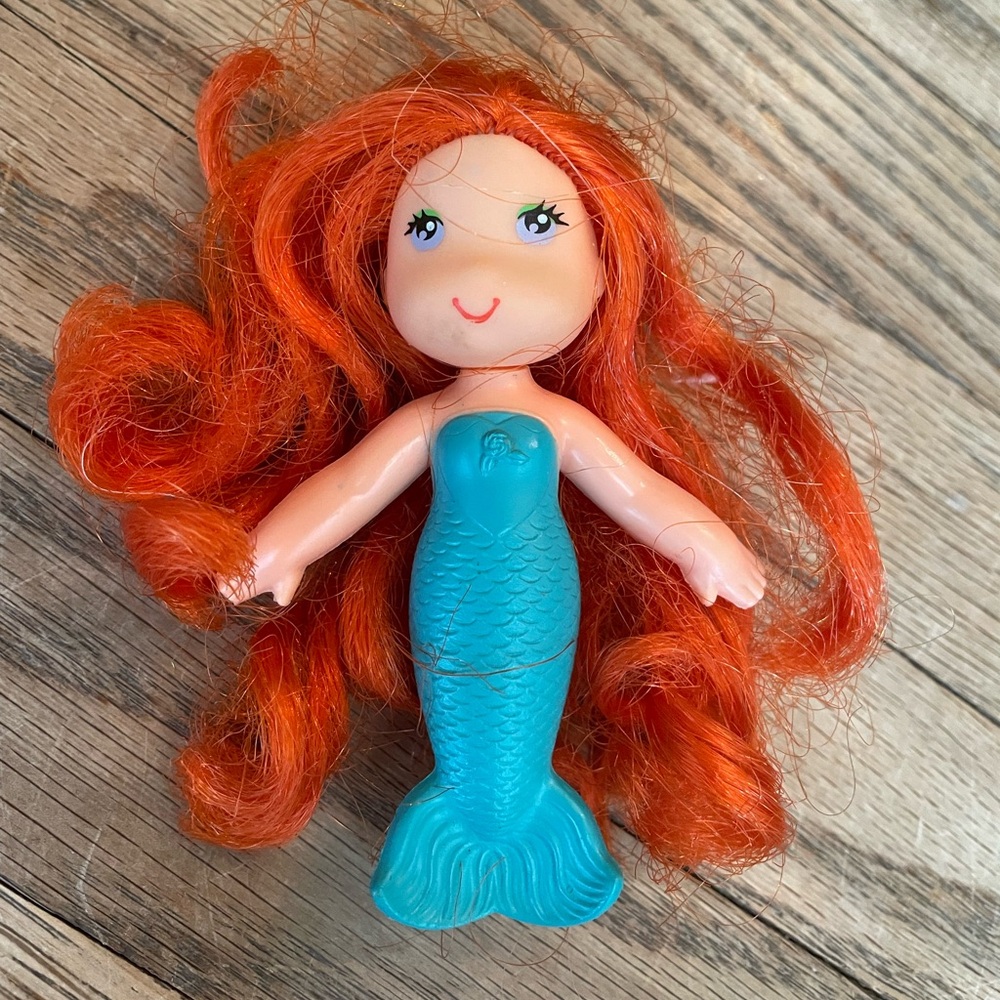 Vintage Coral Sea Wees Doll